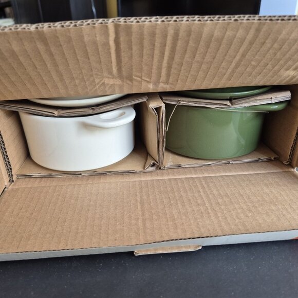 Mini Round Ceramic Cocotte Set - Picture 3 of 6